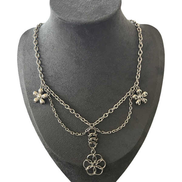 Handmade Chainmail Flower Pattern Necklace